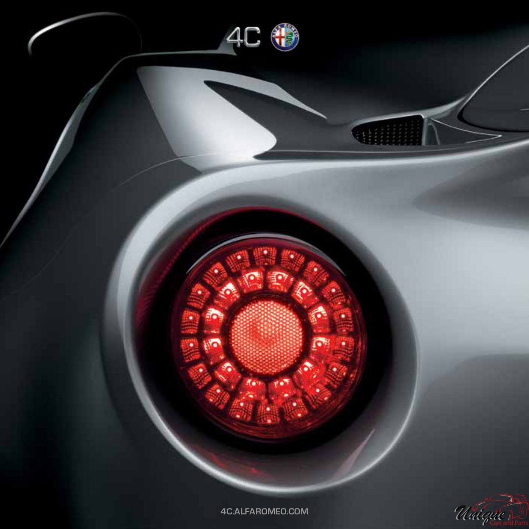 2015 Alfa Romeo 4C Brochure Page 7